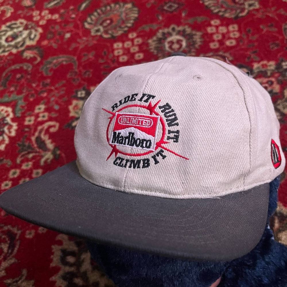 NWT VTG Marlboro Hat New Tags